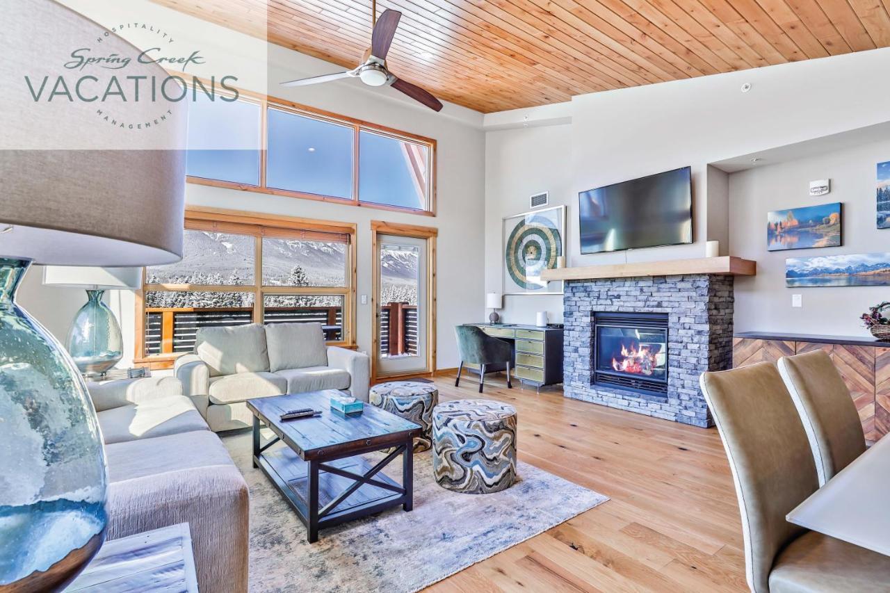 White Spruce Lodge By Spring Creek Vacations Канмор Номер фото