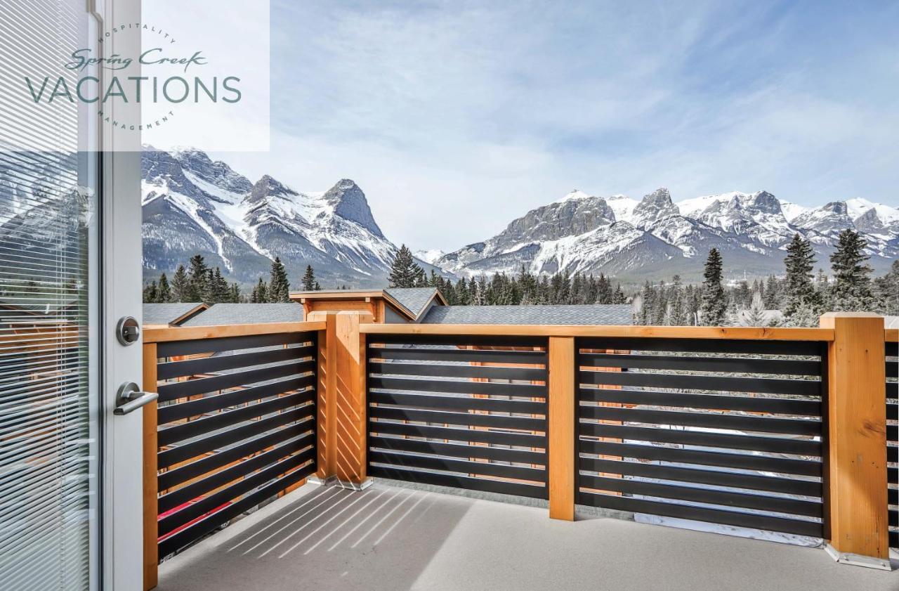 White Spruce Lodge By Spring Creek Vacations Канмор Номер фото